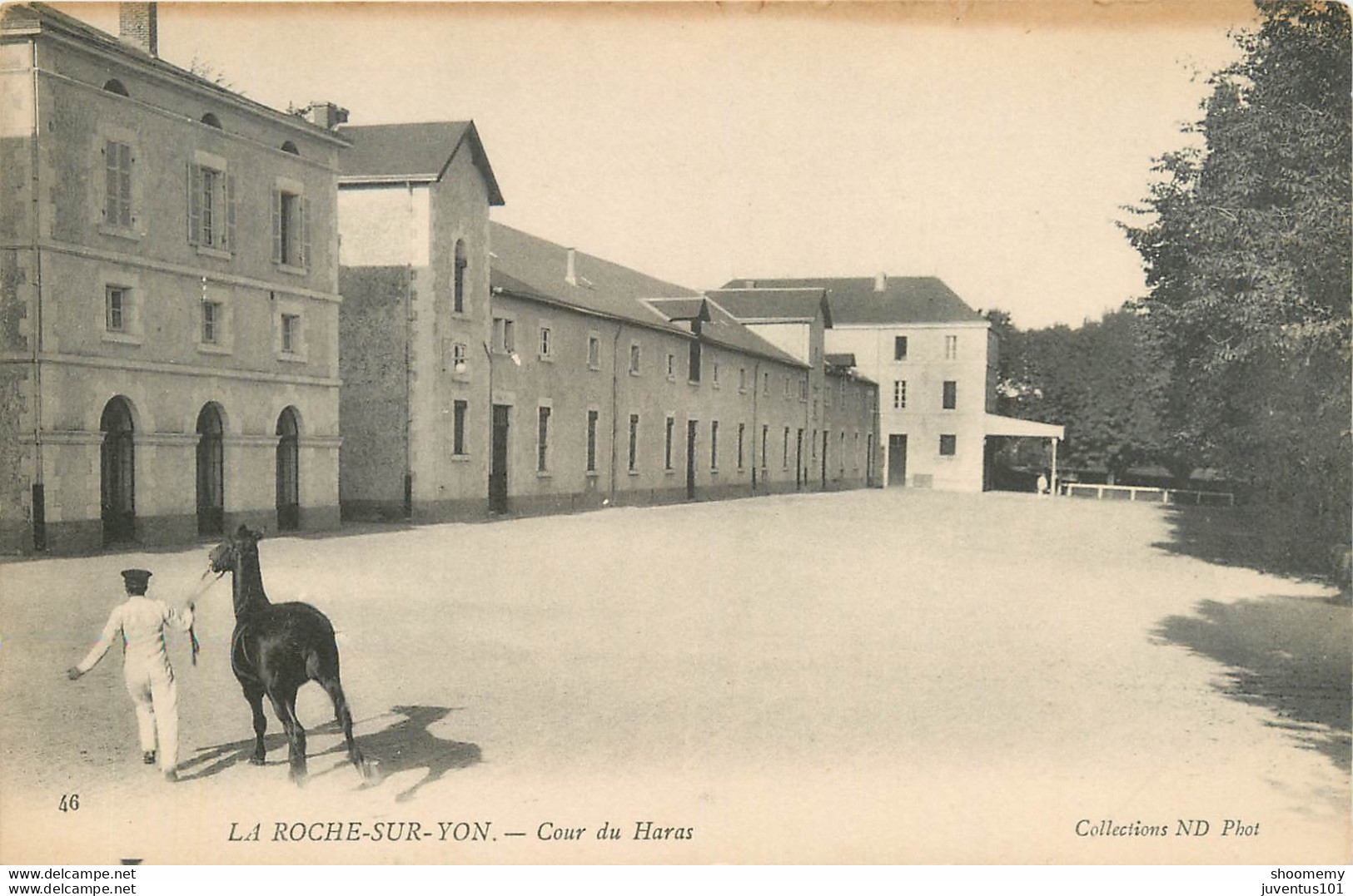 CPA La Roche Sur Yon-Cour Du Haras      L1042 - La Roche Sur Yon