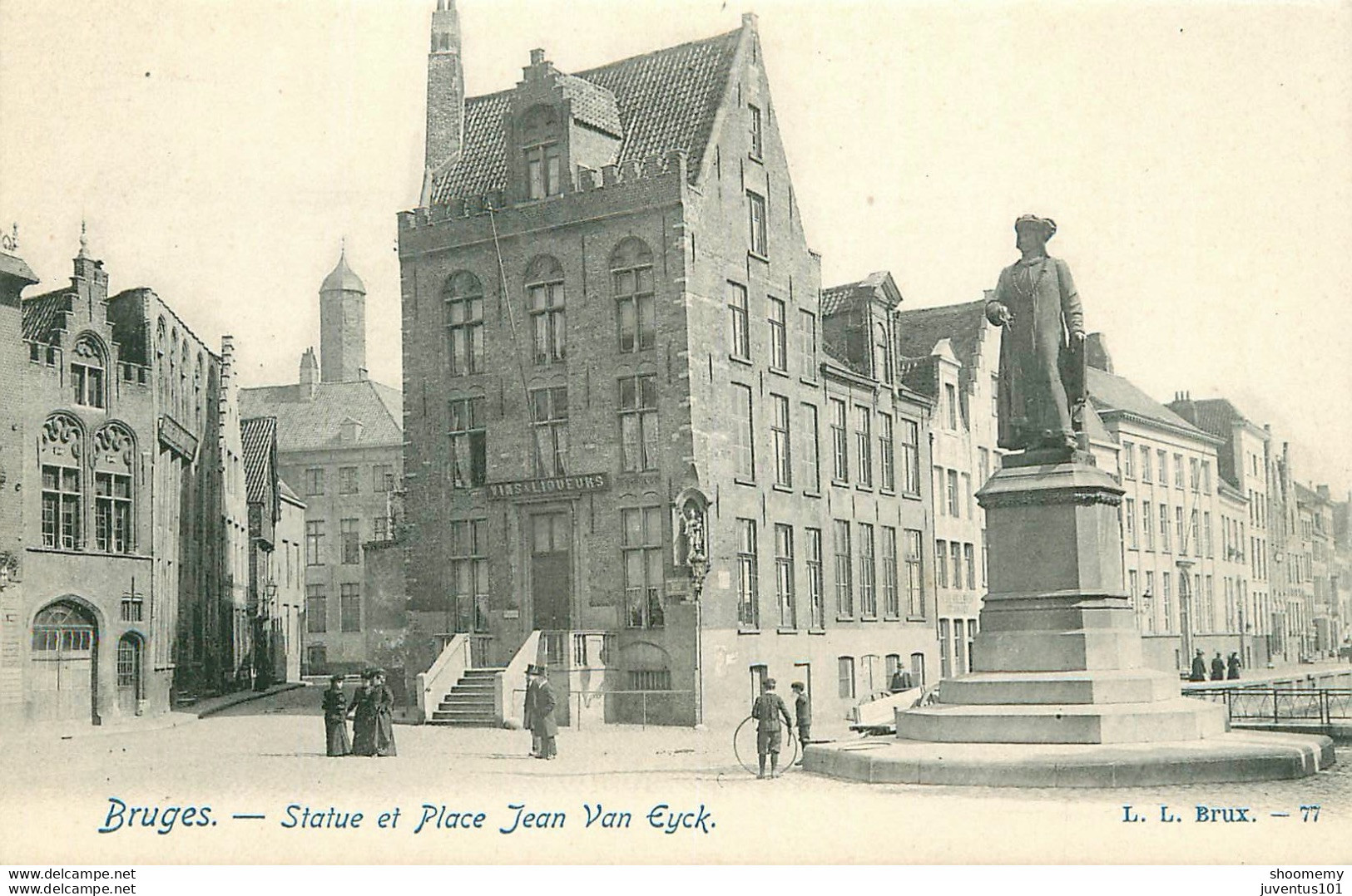 CPA Bruges-Statue Et Place Van Dyck      L2090 - Brugge