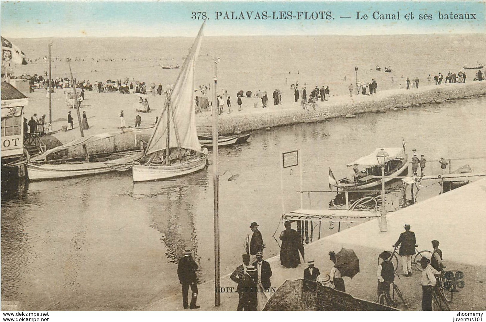 CPA Palavas Les Flots-Le Canal Et Ses Bâteaux     L1211 - Palavas Les Flots