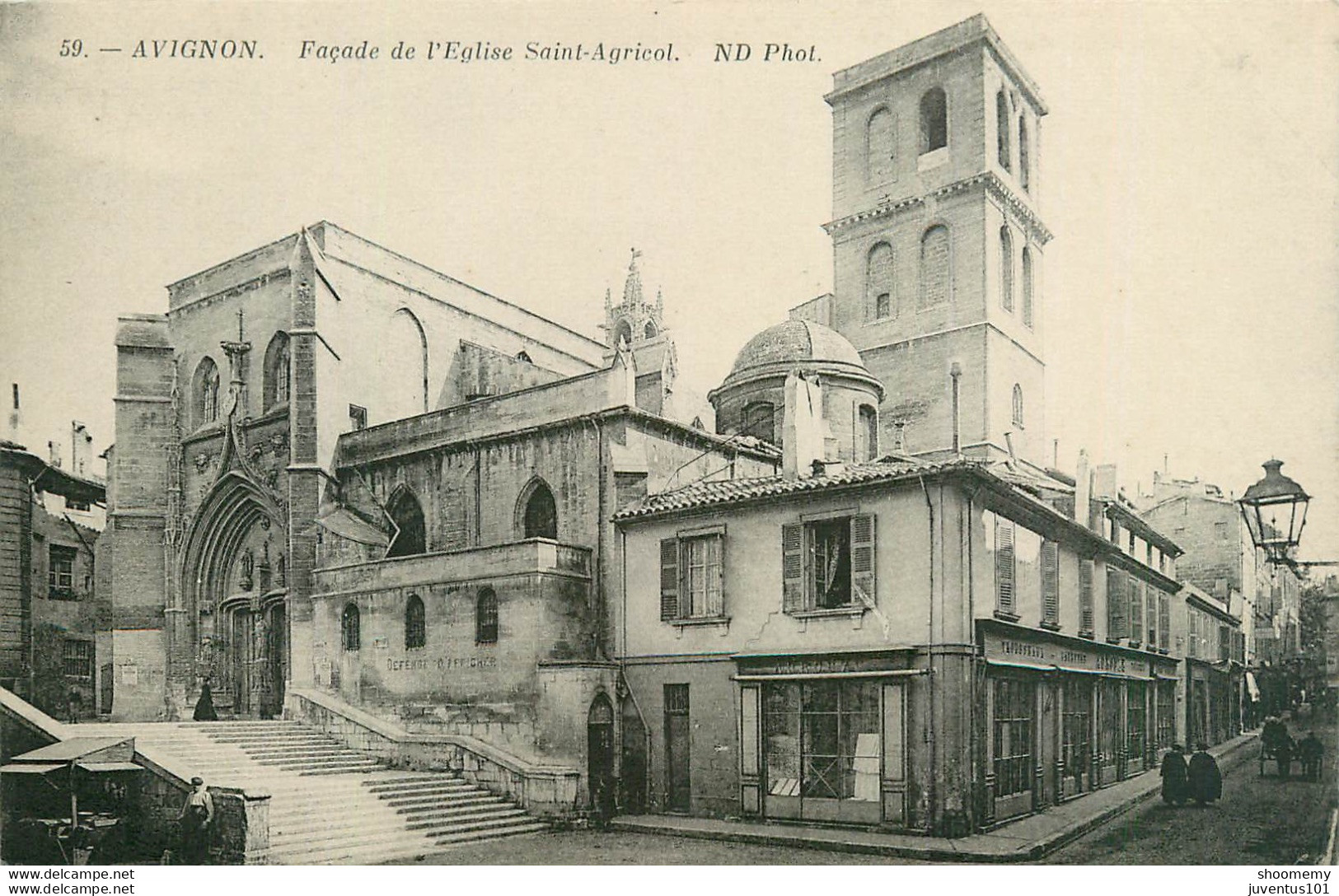 CPA Avignon-Façade De L'église Saint Agricol    L1584 - Avignon (Palais & Pont)