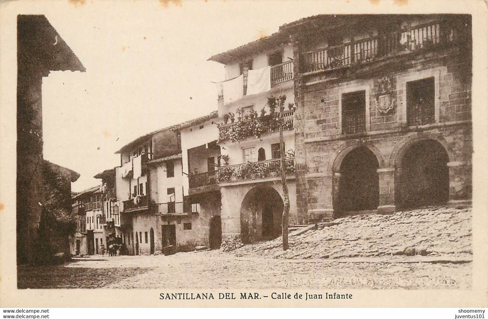 CPA Santillana Del Mar-Calle De Juan Infante     L1587 - Cantabria (Santander)