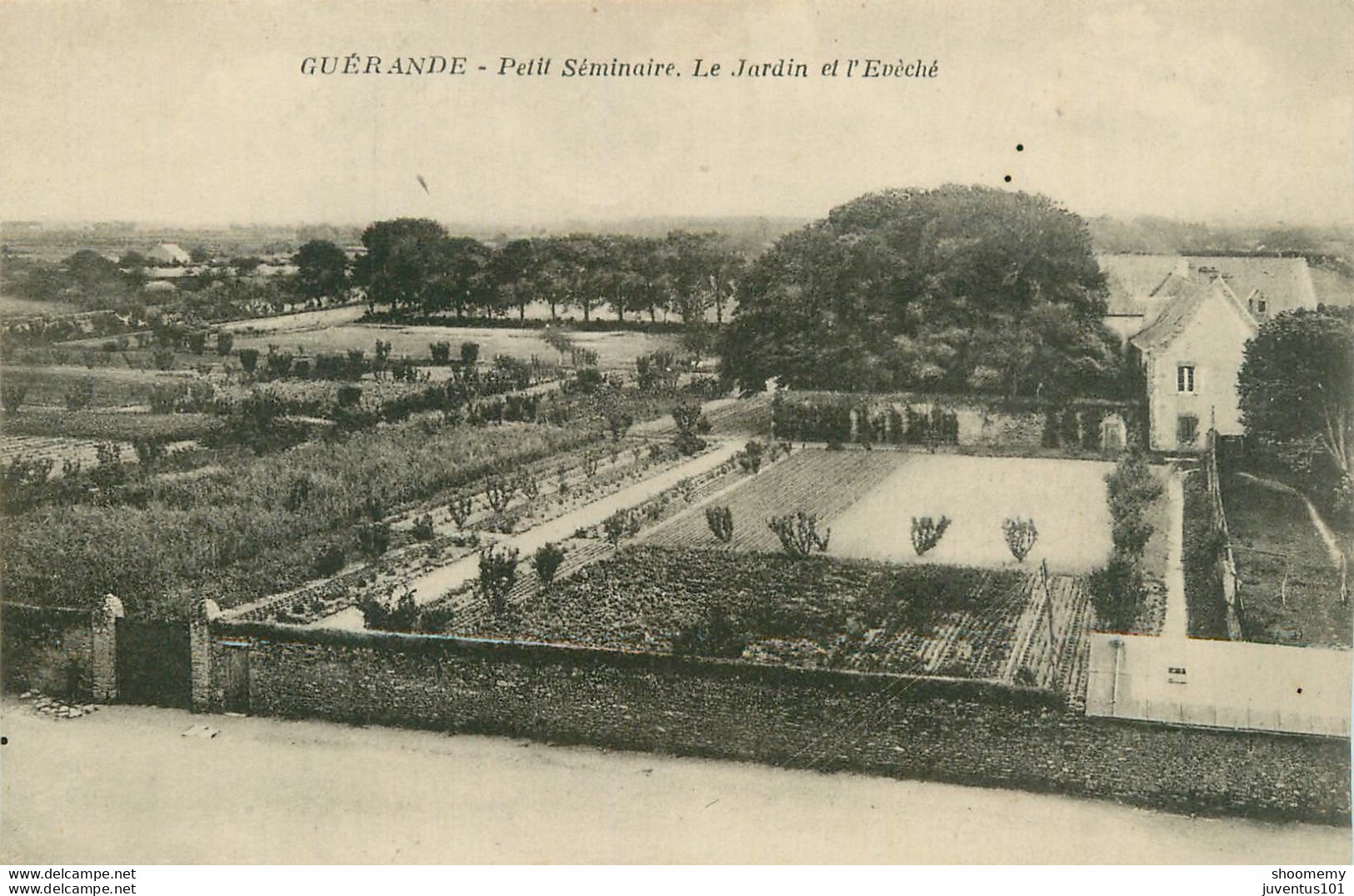 CPA Guérande-Petit Séminaire-Le Jardin Et L'évêché     L1518 - Guérande