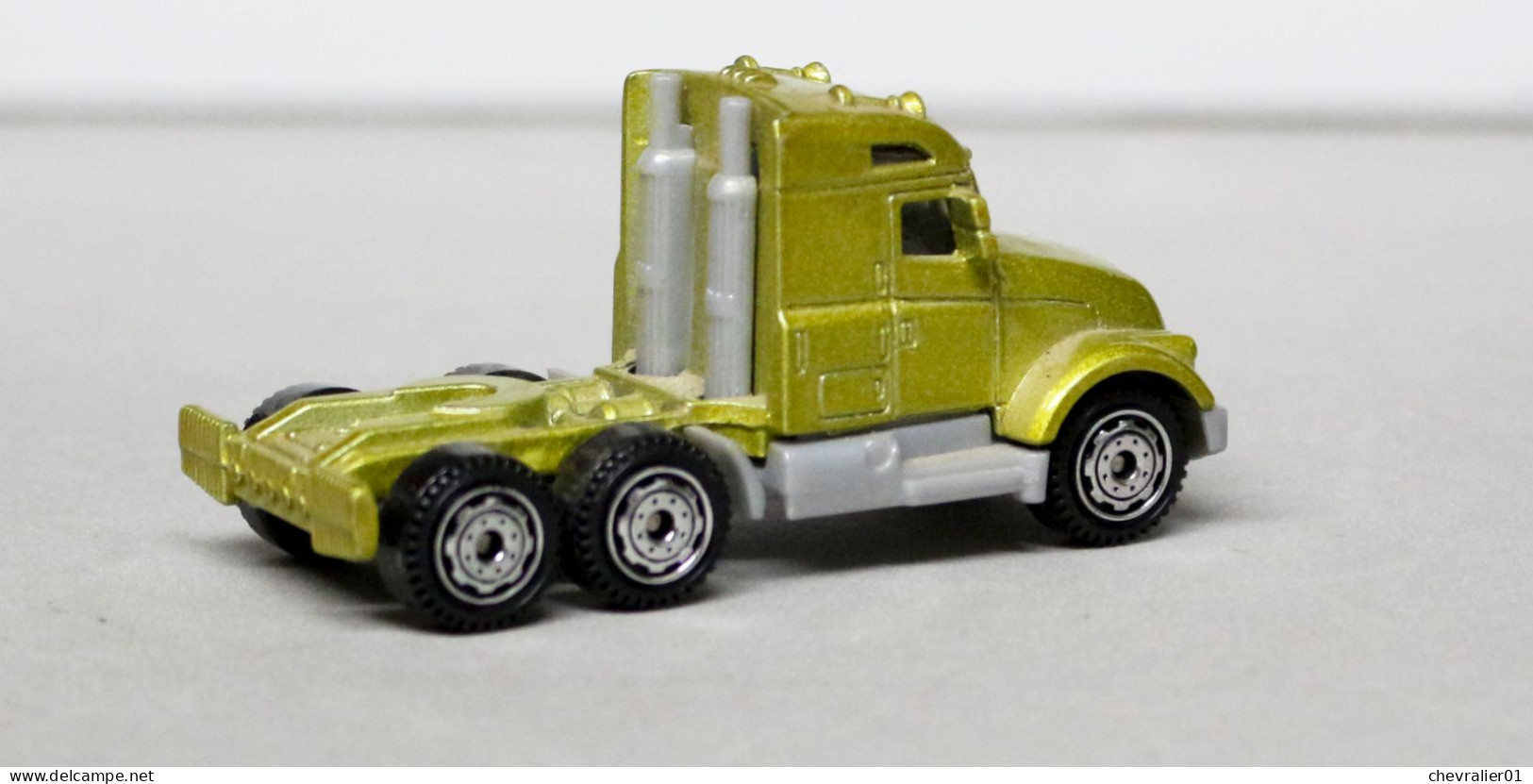 Matchbox_1-97e_camions_04_Tractor Cab_Mattel - Camiones, Buses Y Construcción