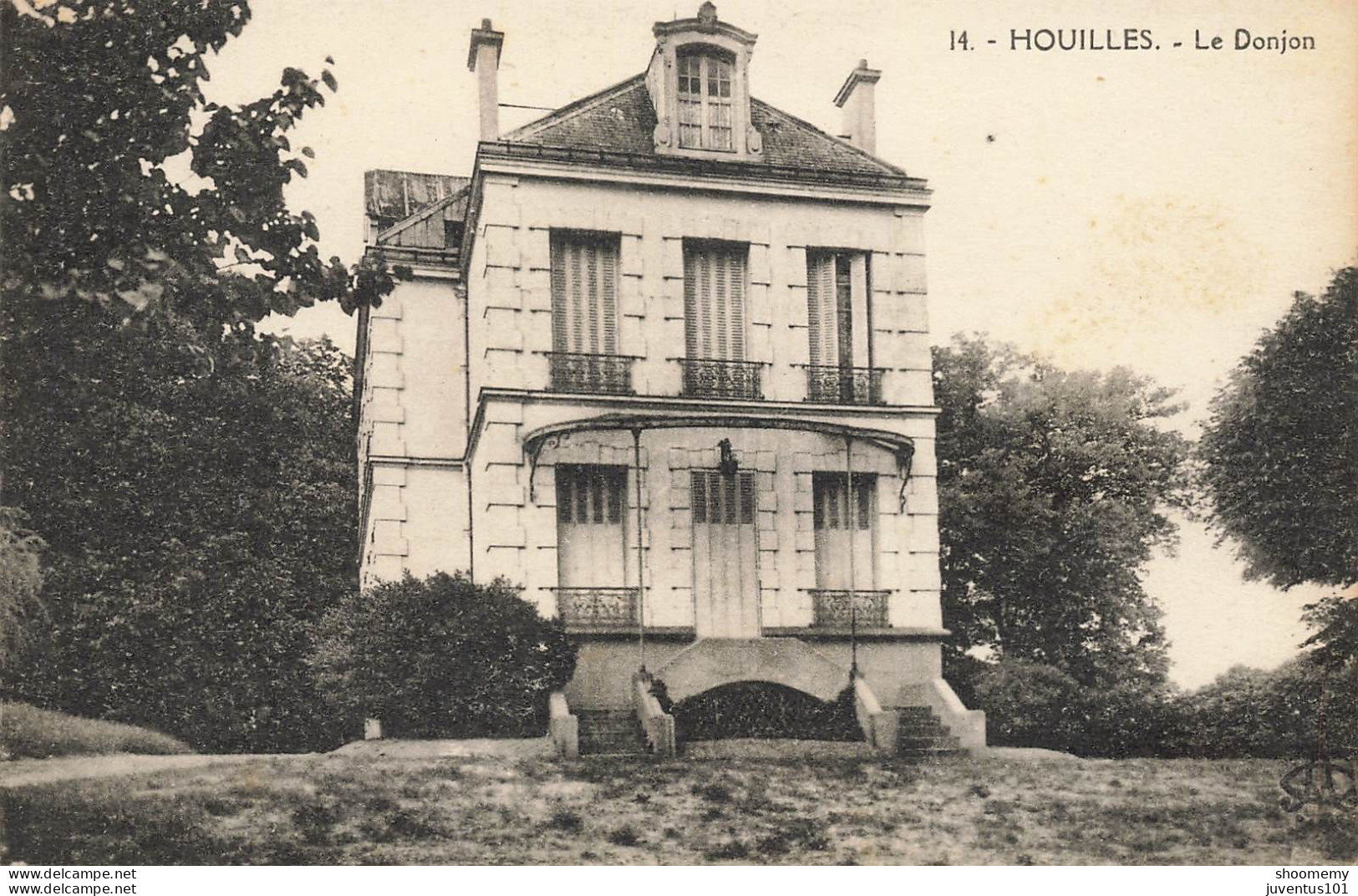 CPA Houilles-Le Donjon-14       L2449 - Houilles