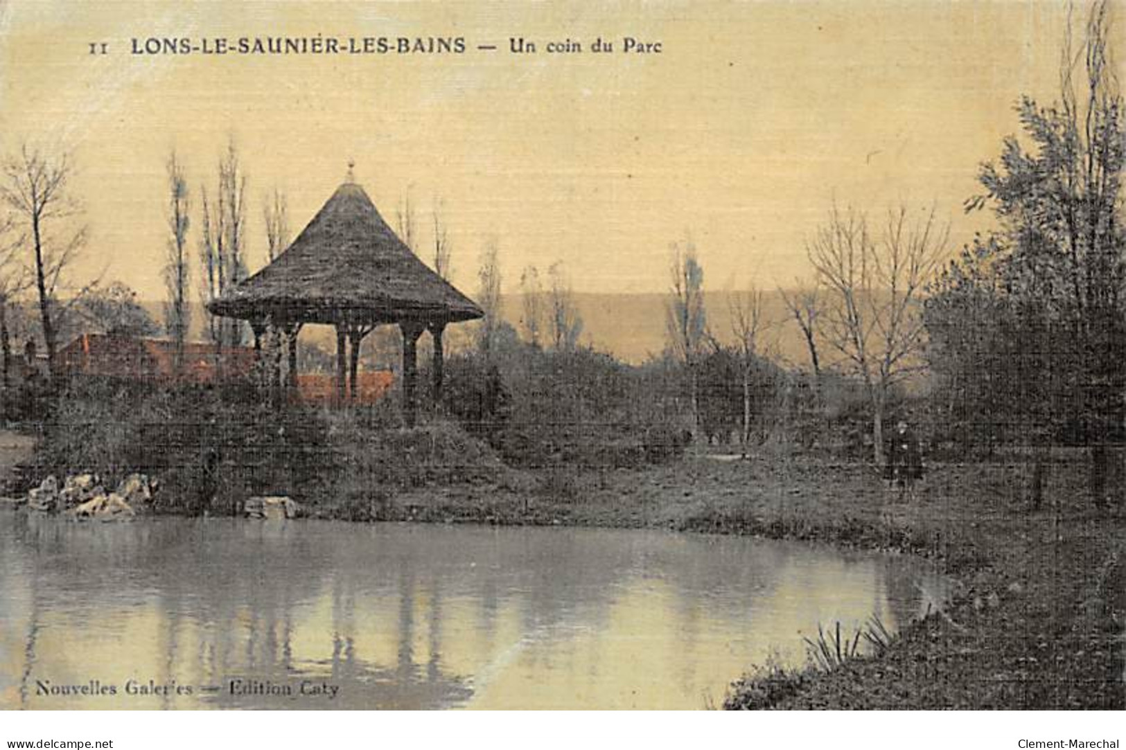 LONS LE SAUNIER LES BAINS - Un Coin Du Parc - Très Bon état - Lons Le Saunier