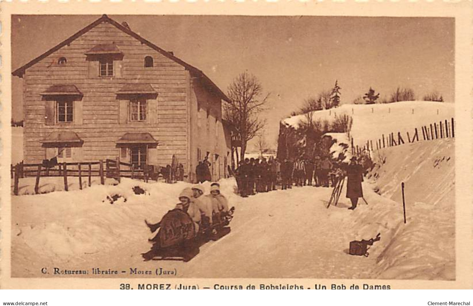 MOREZ - Course De Bobsleighs - Un Bob De Dames - Très Bon état - Morez