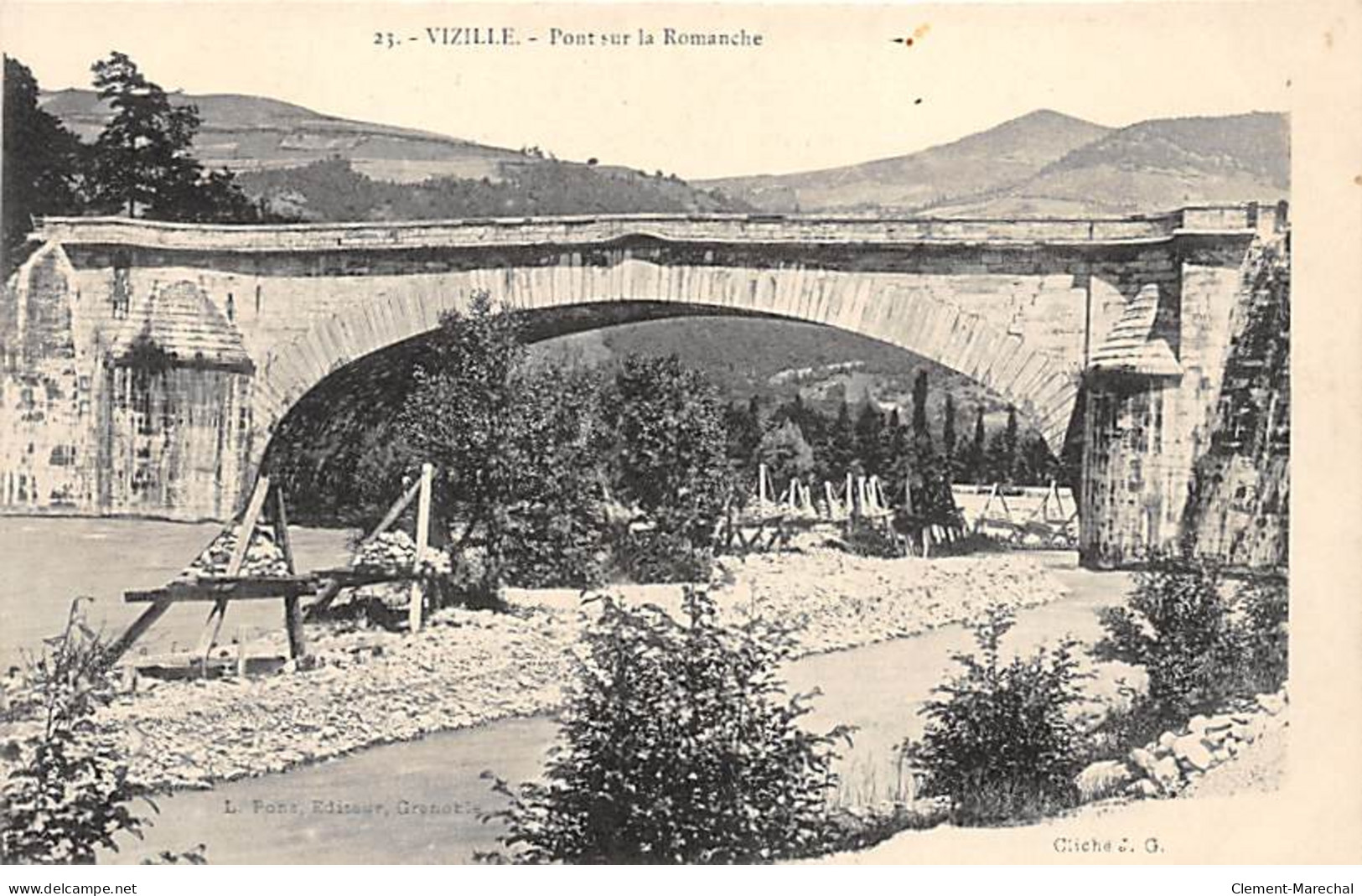 VIZILLE - Pont Sur La Romanche - Très Bon état - Vizille