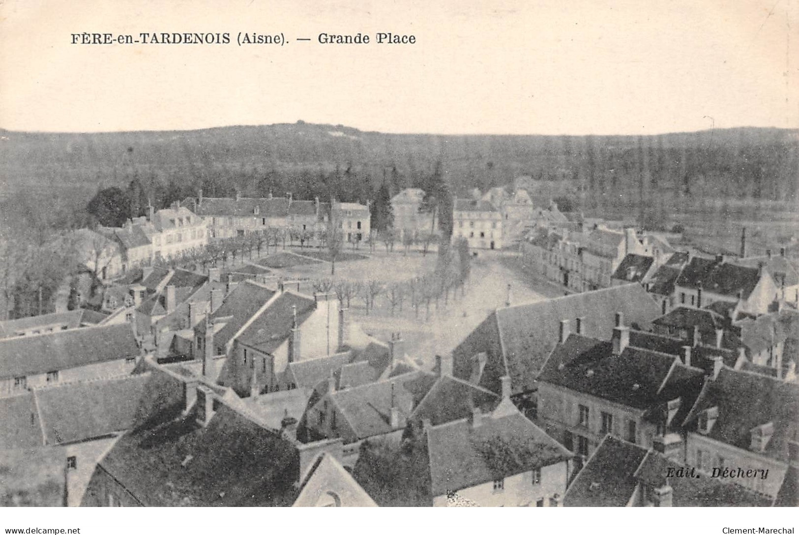 FERE EN TARDENOIS - Grande Place - Très Bon état - Fere En Tardenois