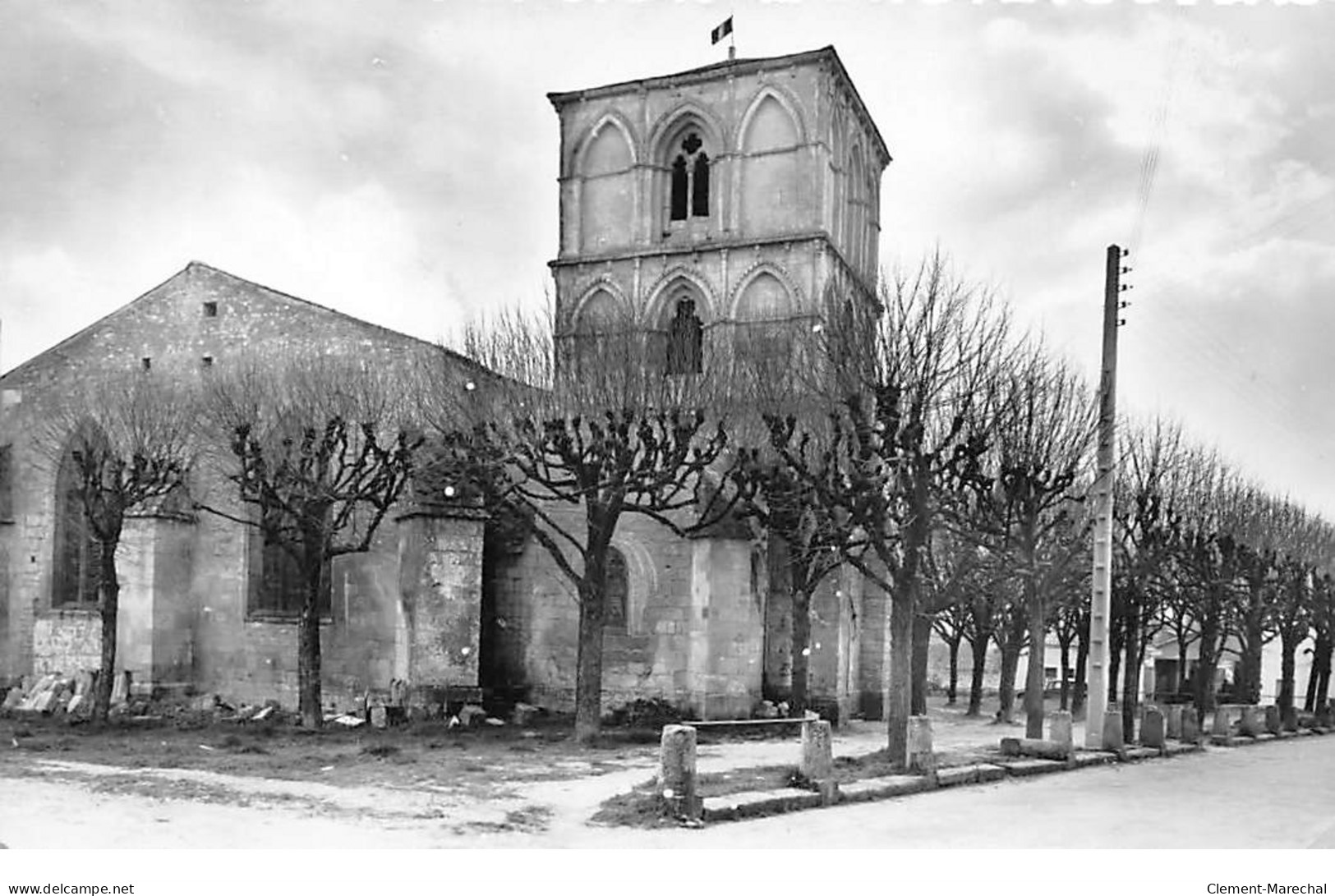 SAINT CIERS DU TAILLON - L'Eglise - Très Bon état - Otros & Sin Clasificación