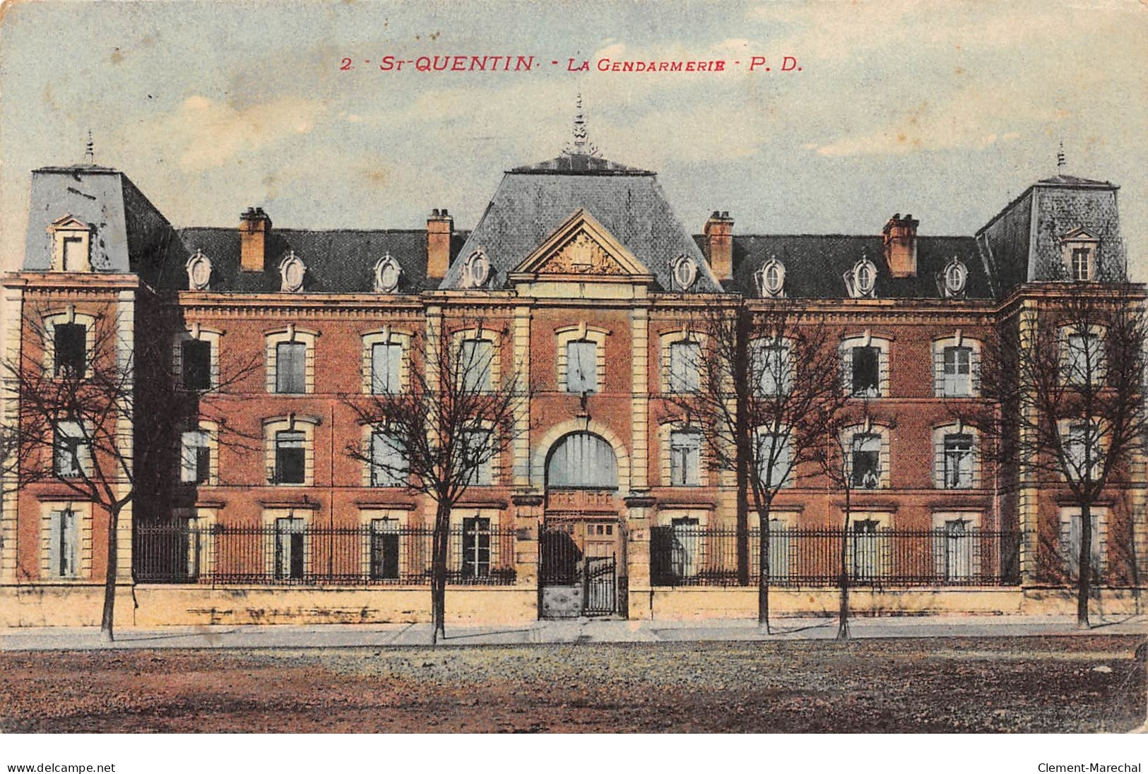 SAINT QUENTIN - La Gendarmerie - Très Bon état - Saint Quentin