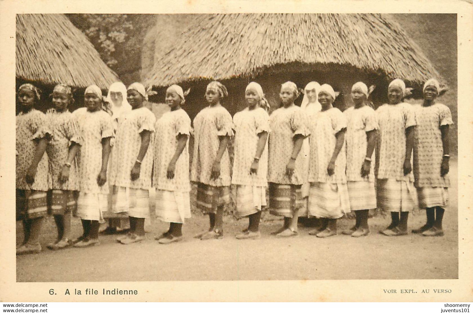 CPA Soeurs Missionnaires De Notre Dame D'Afrique-A La File Indienne-6    L2008 - Zonder Classificatie