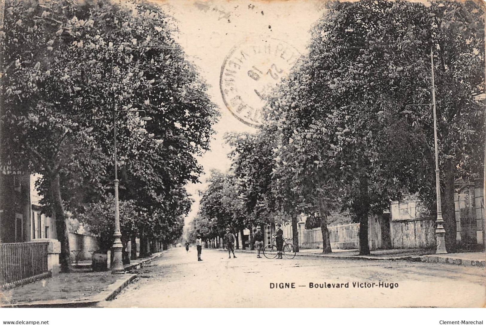 DIGNE - Boulevard Victor Hugo - Très Bon état - Digne