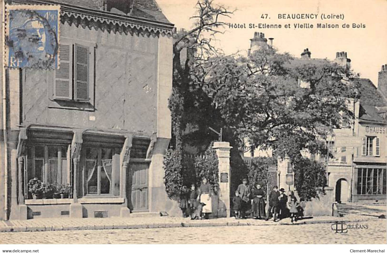 BEAUGENCY - Hôtel Saint Etienne Et Vieille Maison De Bois - Très Bon état - Beaugency