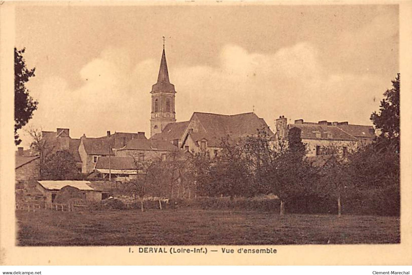 DERVAL - Vue D'ensemble - Très Bon état - Derval