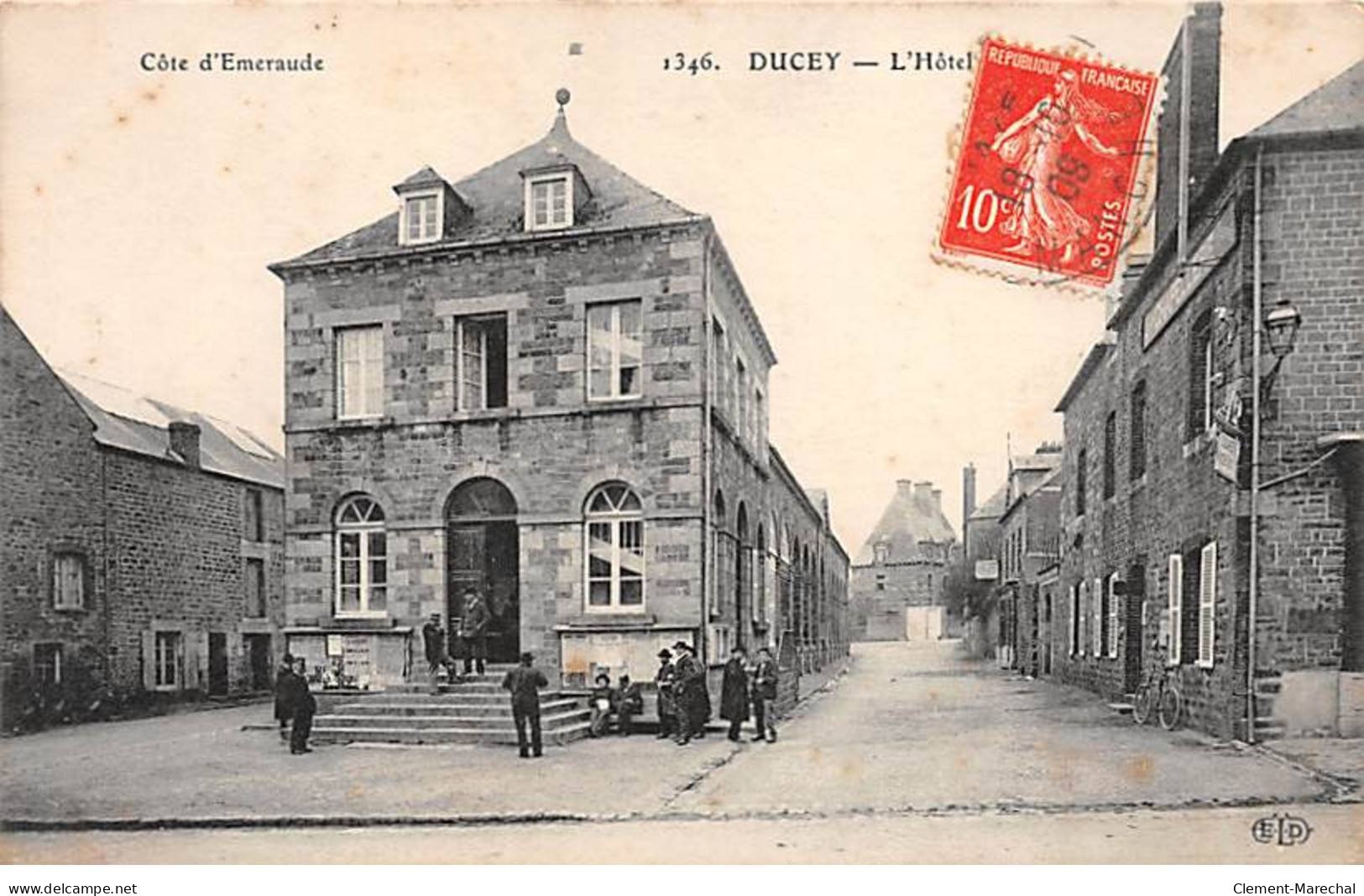 DUCEY - L'Hôtel De Ville - Très Bon état - Ducey