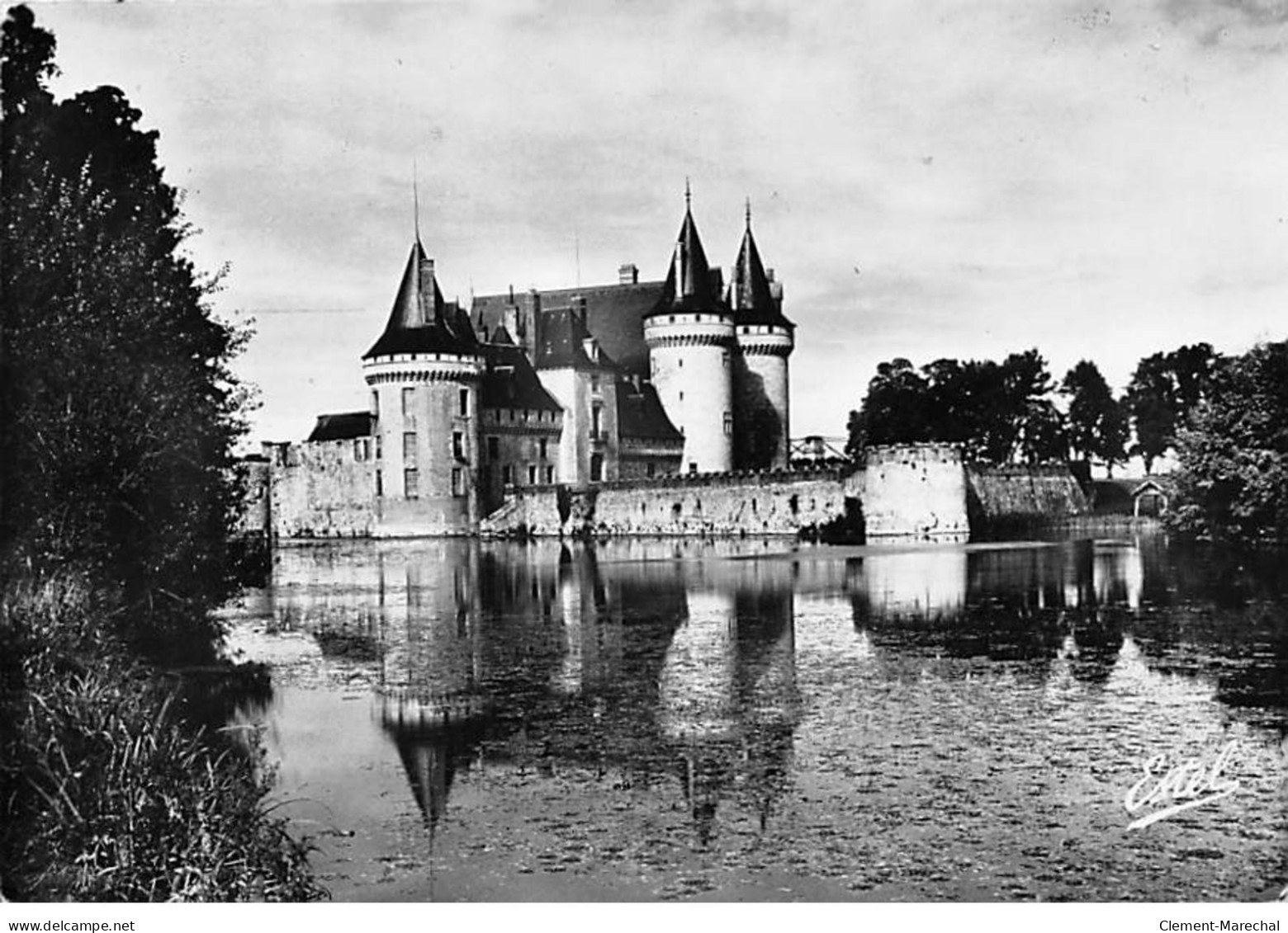 Le Château De SULLY SUR LOIRE - Très Bon état - Sully Sur Loire