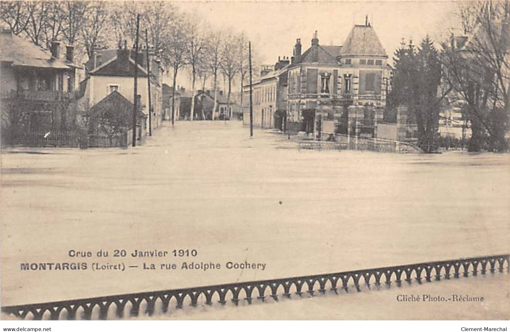 MONTARGIS - Crue Du 20 Janvier 1910 - La Rue Adolphe Cochery - Très Bon état - Montargis