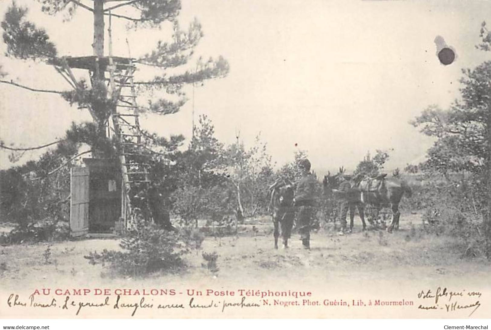 Au CAMP DE CHALONS - Un Poste Téléphonique - Très Bon état - Camp De Châlons - Mourmelon