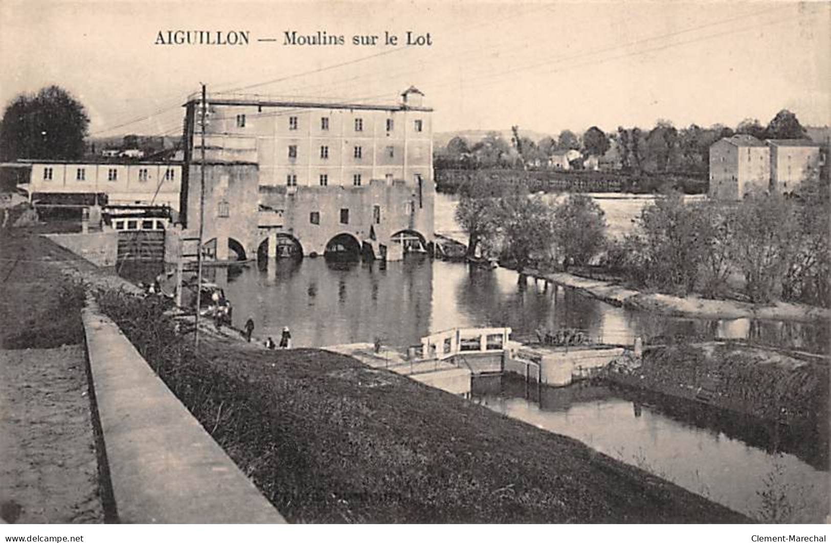 AIGUILLON - Moulins Sur Le Lot - Très Bon état - Autres & Non Classés