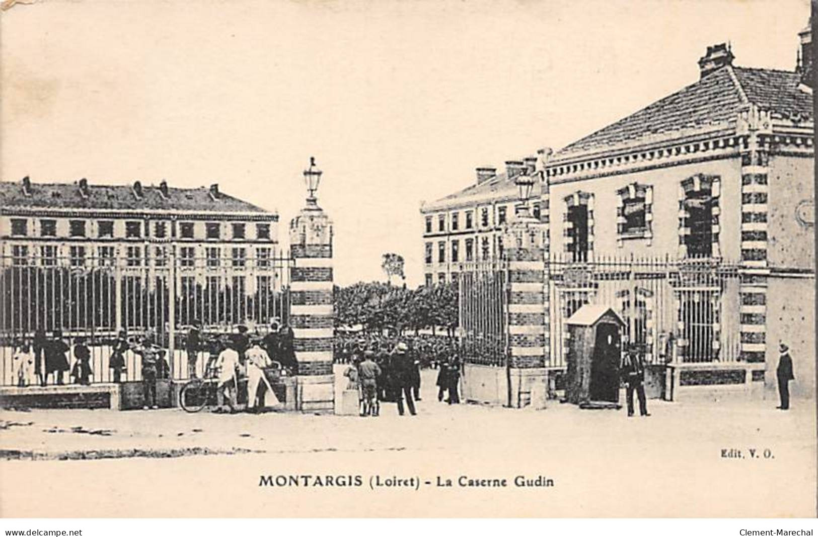 MONTARGIS - La Caserne Gudin - Très Bon état - Montargis