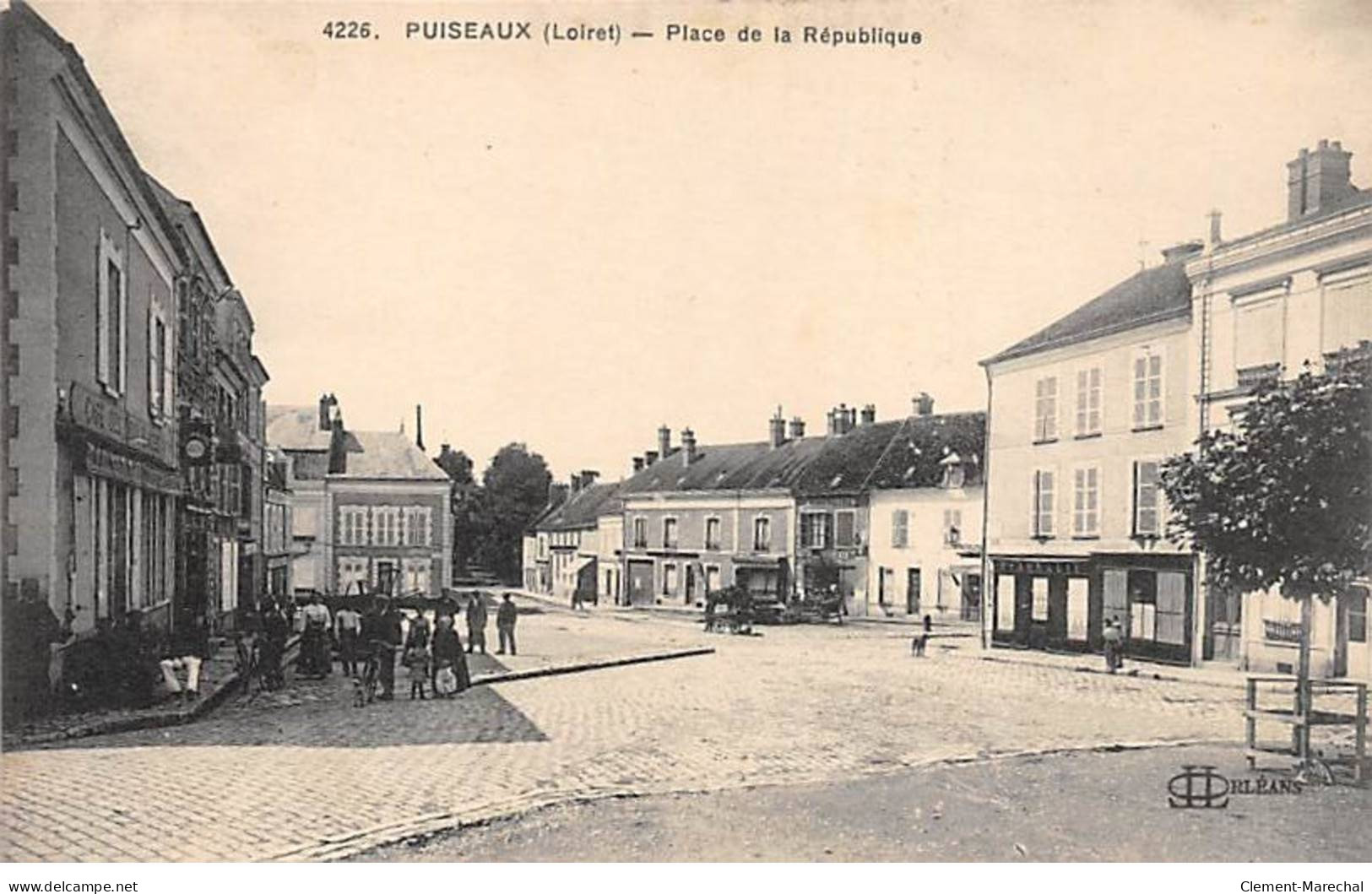 PUISEAUX - Place De La République - Très Bon état - Puiseaux