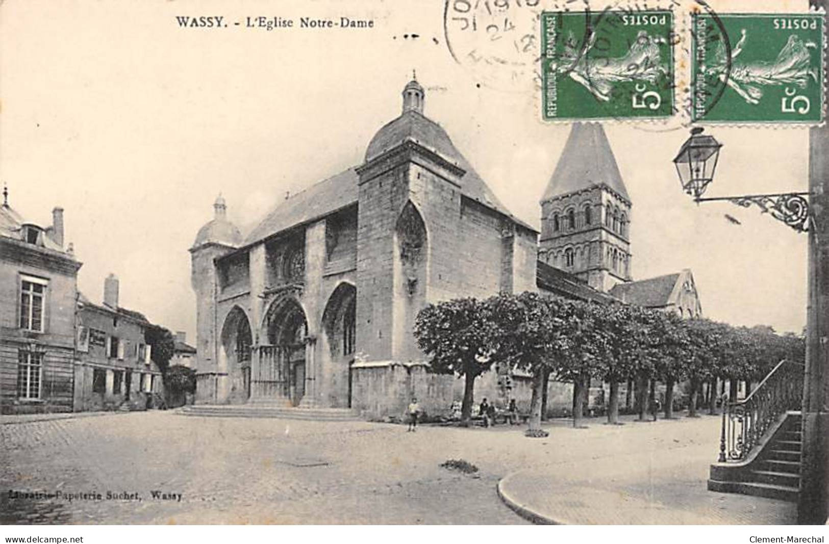 WASSY - L'Eglise Notre Dame - Très Bon état - Wassy