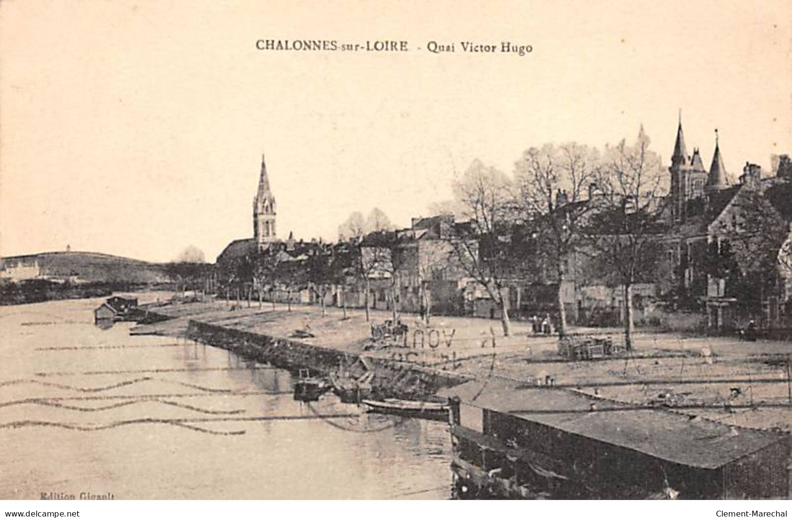 CHALONNES SUR LOIRE - Quai Victor Hugo - Très Bon état - Chalonnes Sur Loire