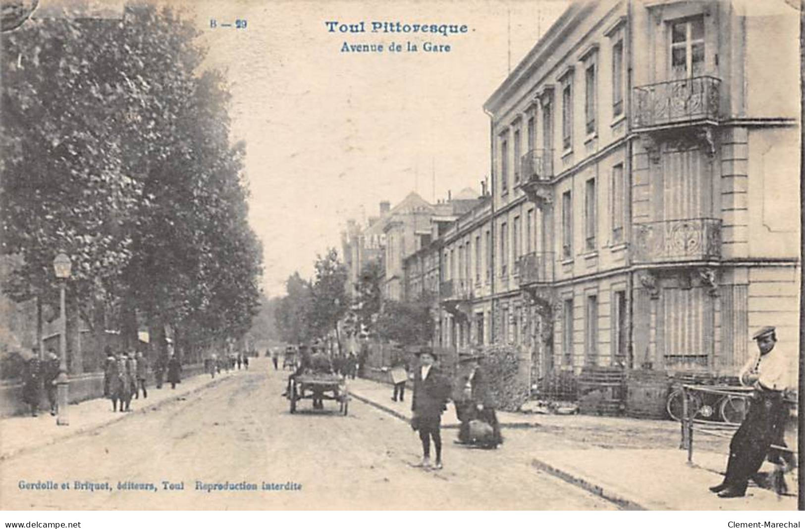 TOUL Pittoresque - Avenue De La Gare - Très Bon état - Toul