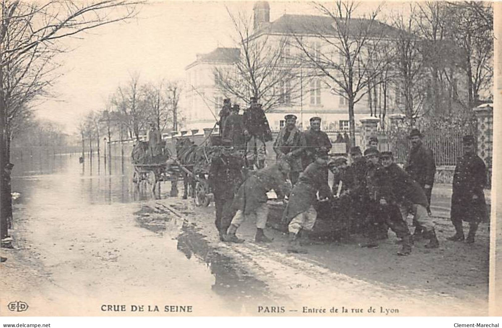PARIS - Crue De La Seine - Entrée De La Rue De Lyon - Très Bon état - District 12