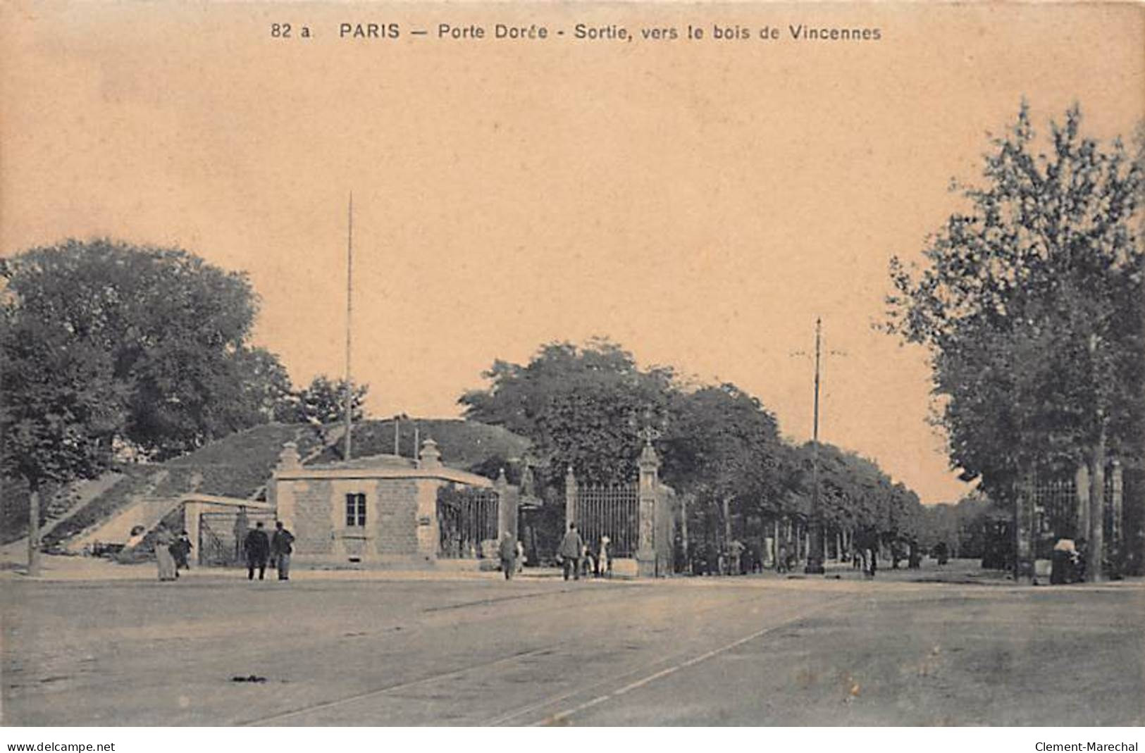 PARIS - Porte Dorée - Sortie, Vers Le Bois De Vincennes - Très Bon état - Arrondissement: 12