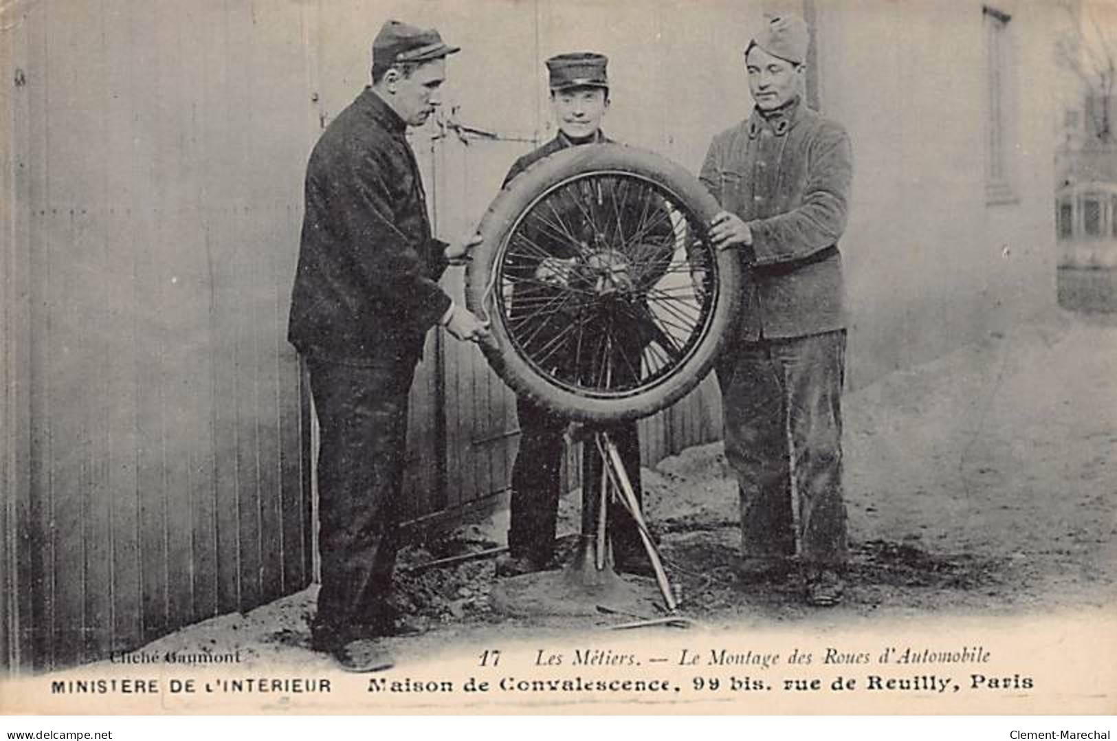 PARIS - Les Métiers - Le Montage Des Roues D'Aumobile - Maison De Convalescence - Rue De Reuilly - Très Bon état - District 12