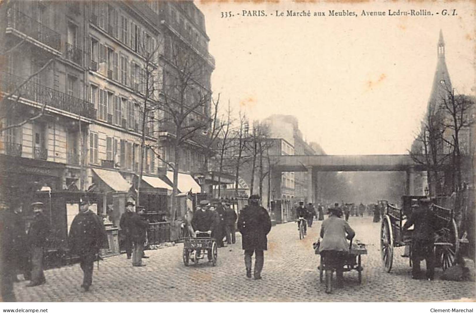 PARIS - Le Marché Aux Meubles, Avenue Ledru Rollin - Très Bon état - District 11