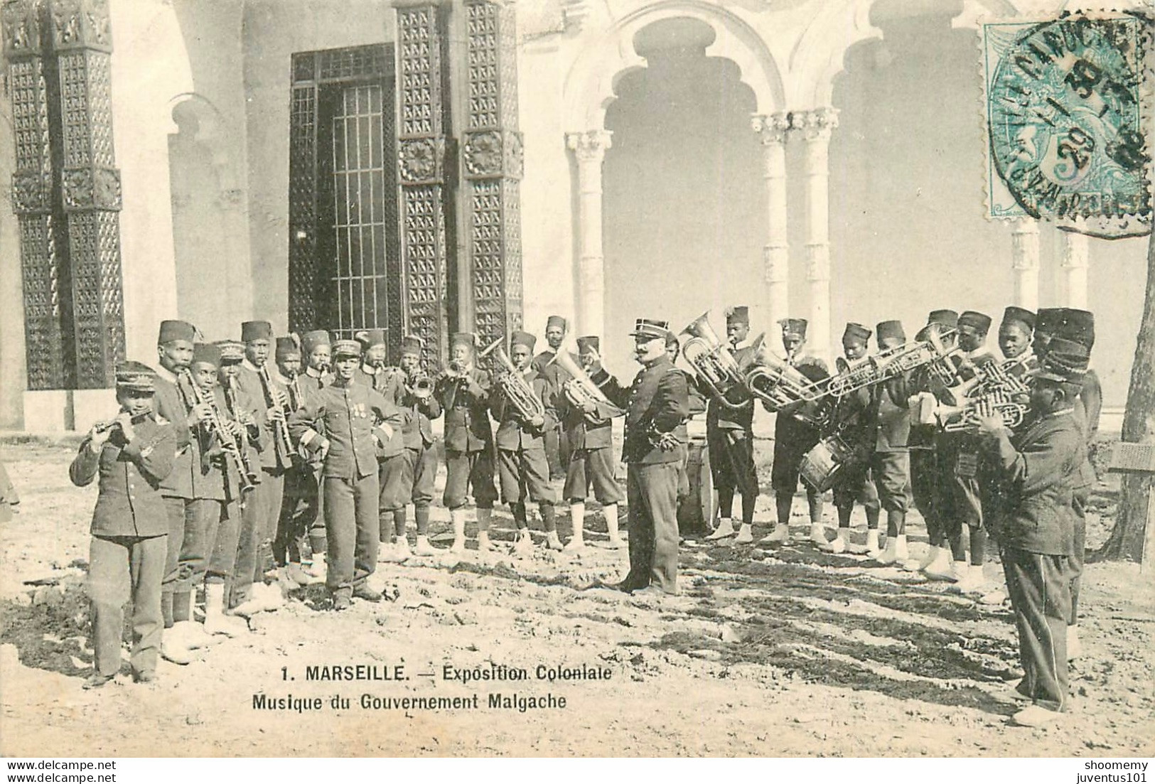 CPA Marseille-Exposition Coloniale-Musique Du Gouvernement Malgache-1-Timbre      L1720 - Exposiciones Coloniales 1906 - 1922