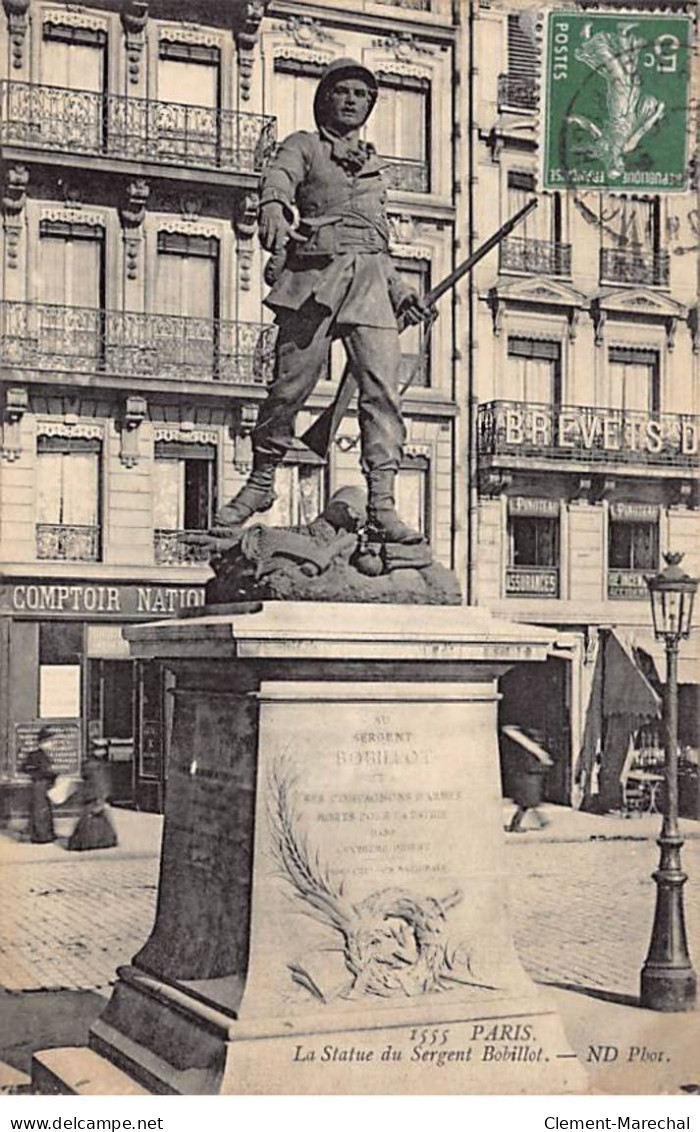 PARIS - La Statue Du Sergent Bobillot - Très Bon état - Distretto: 13