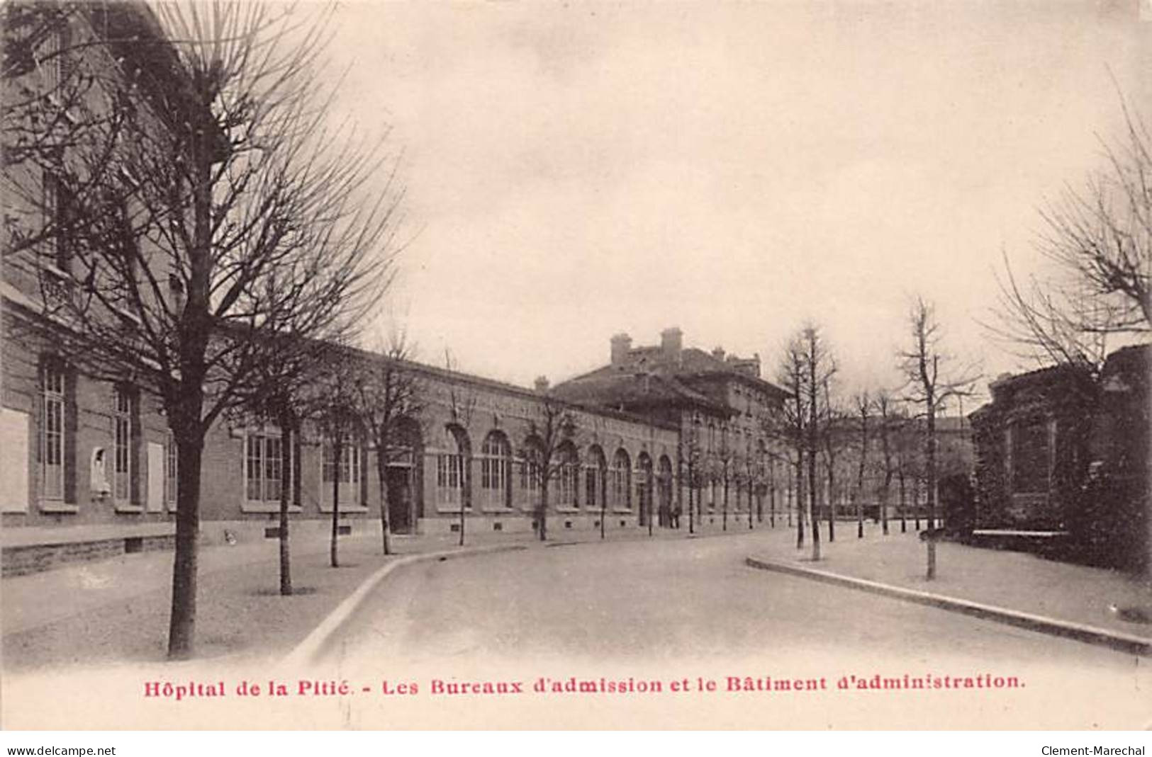 PARIS - Hôpital De La Pitié - Les Bureaux D'Admission Et Le Bâtiment D'Administration - Très Bon état - Arrondissement: 13