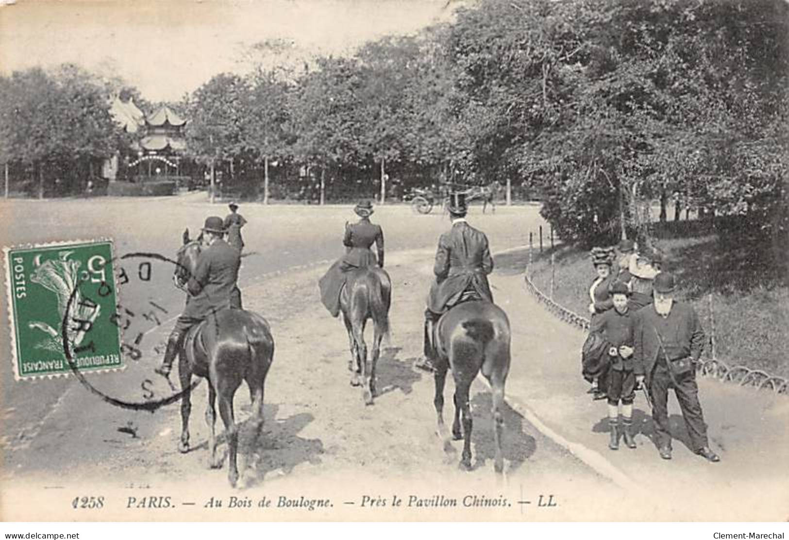 PARIS - Au Bois De Boulogne - Près Le Pavillon Chinois - Très Bon état - Arrondissement: 16