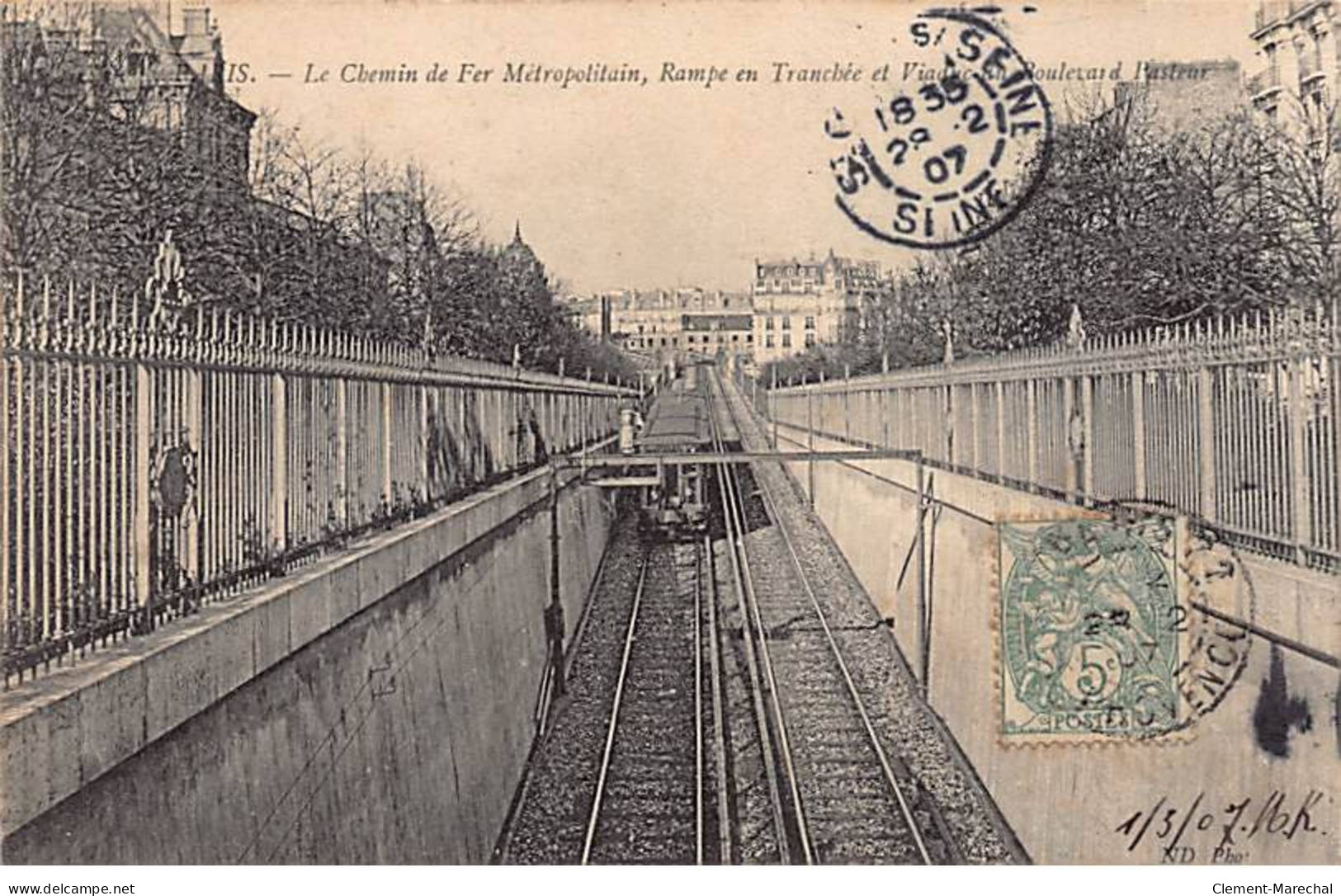 PARIS - Le Chemin De Fer Métropolitain - Rampe En Tranchée Et Viaduc Du Boulevard Pasteur - Très Bon état - Distrito: 15