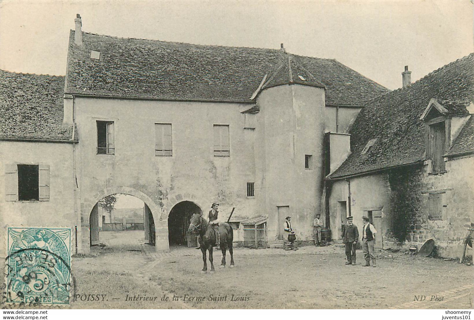 CPA Poissy-Intérieur De La Ferme Saint Louis-Timbre     L1751 - Poissy