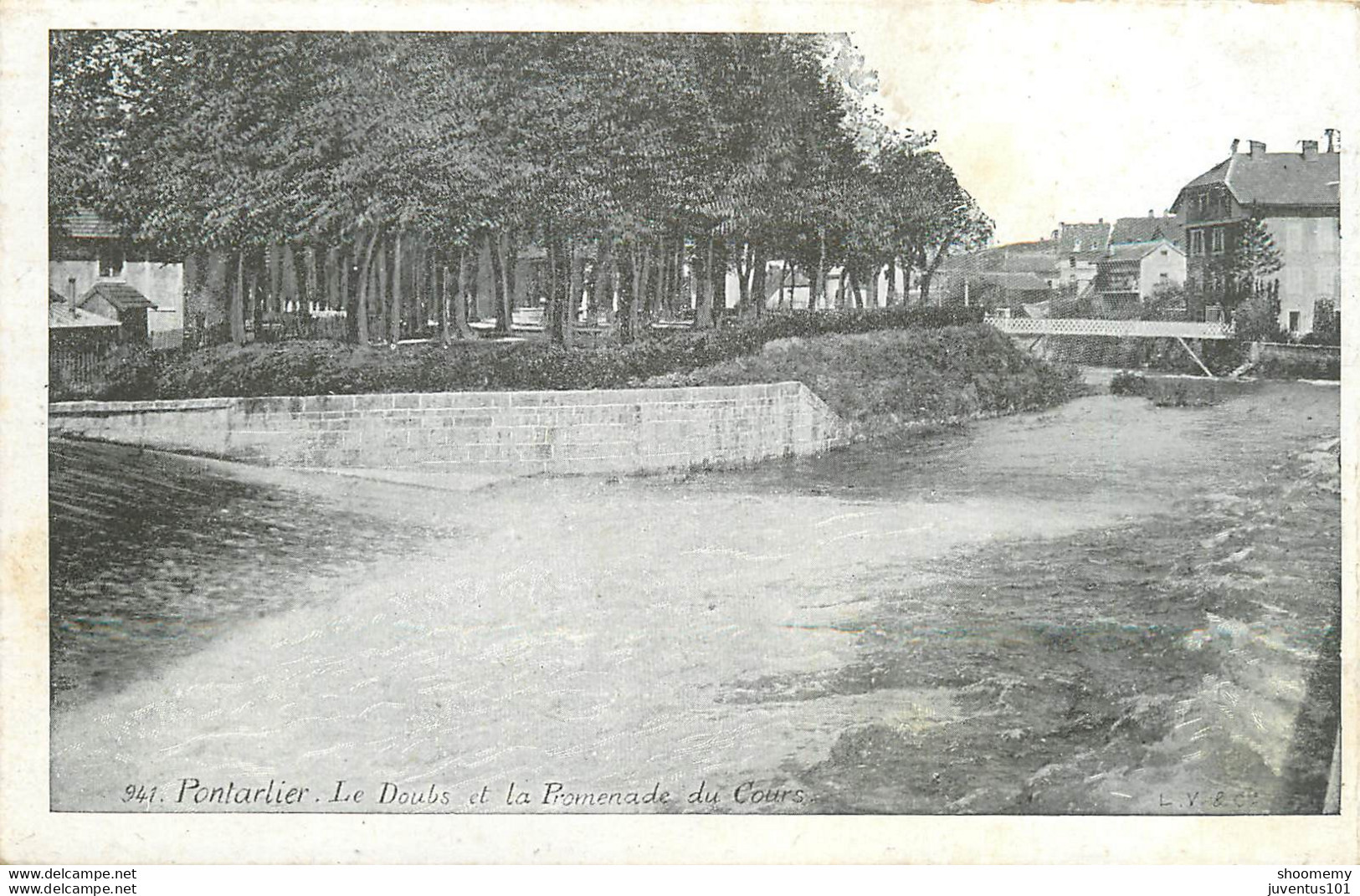 CPA Pontarlier-Le Doubs Et La Promenade Du Cours    L1379 - Pontarlier