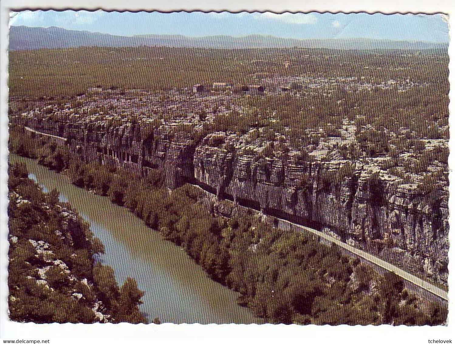 (07). Gorges De L'Ardeche (2) & 2114 & A 70557 Defile Ruoms & Les Aiguilles La Cathedrale Rocher De La Madeleine - Ruoms