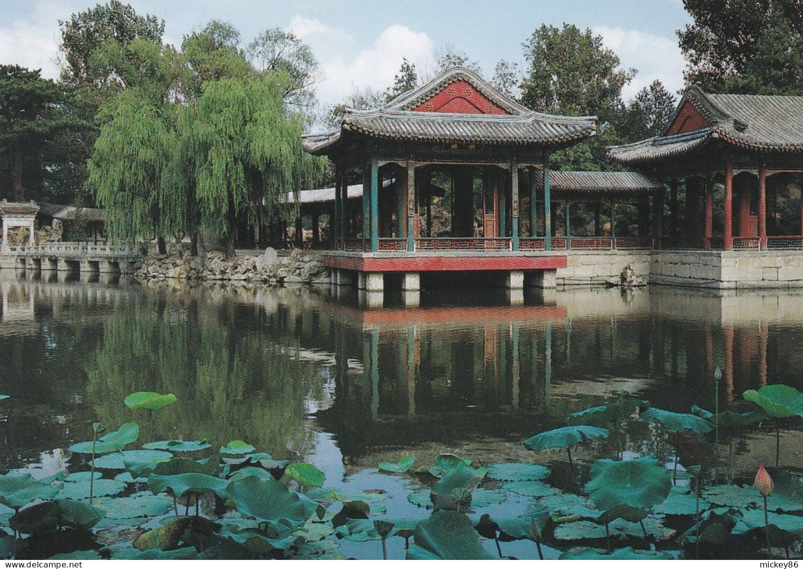 Chine--PEKIN -- Yi He Yuan --The Summer Palace ---Lot de 10 cartes postales dans l'emballage d'origine --