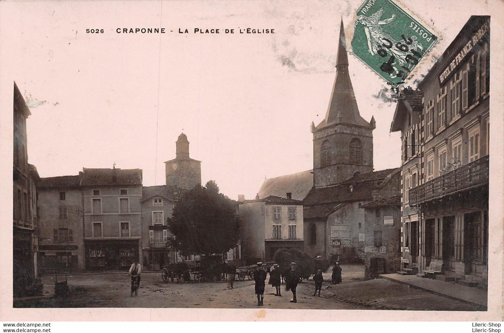 [43] Craponne Sur Arzon - La Place De L'Eglise - Carrioles Char à Foin Cpsm PF ( ͡◕ ͜ʖ ͡◕) ♦ - Craponne Sur Arzon