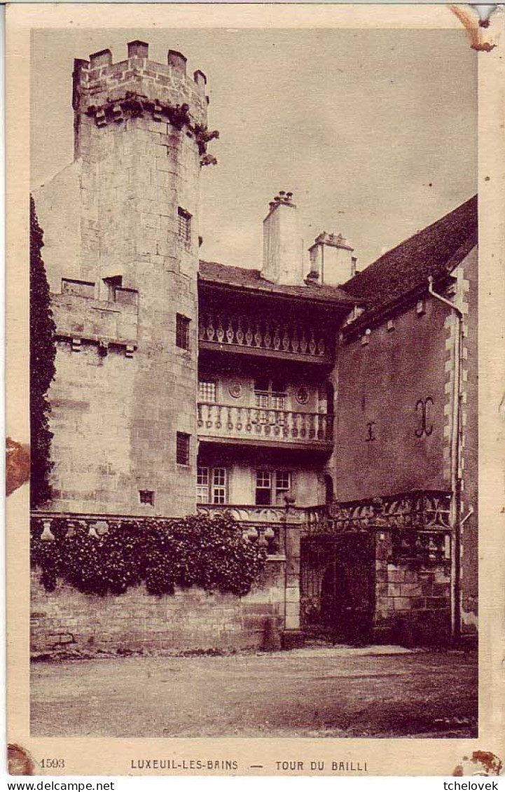 (70). Luxeuil Les Bains. 1593 Tour Du Bailly & 107 Trois Lapins - Luxeuil Les Bains