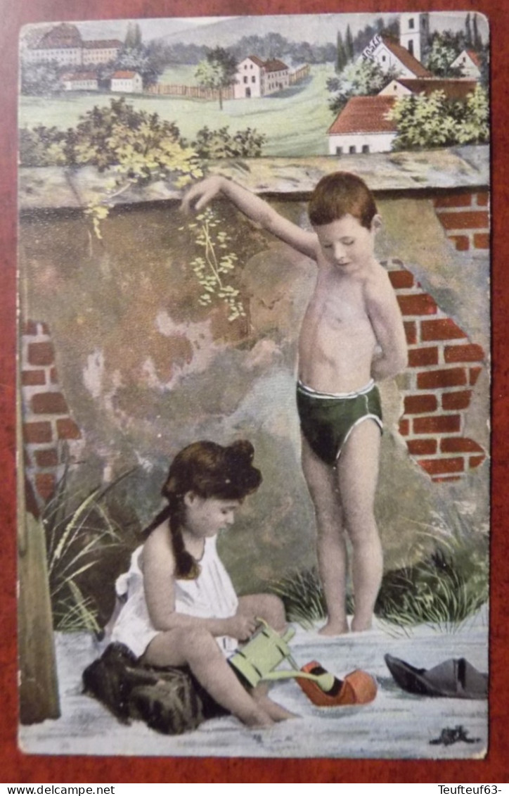 Cpa Deux Enfants Pieds Dans L'eau - Paysage - Arrosoir - - Scènes & Paysages