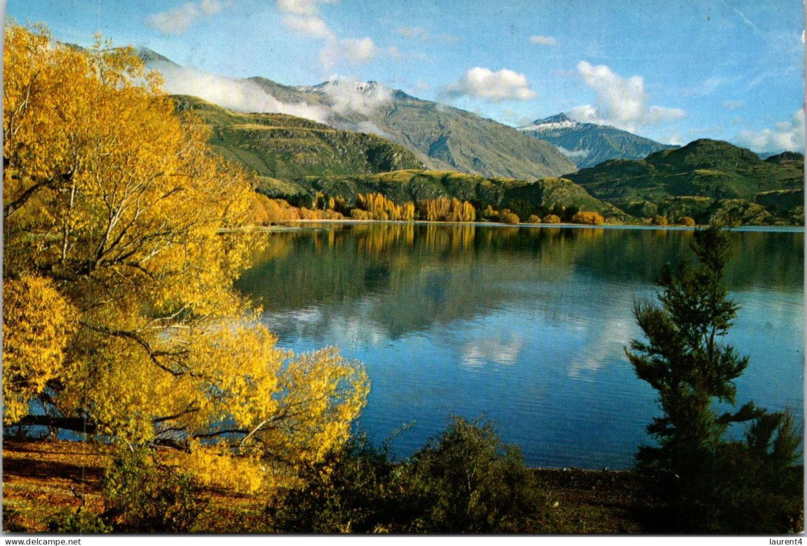 7-5-2024 (4 Z 21) New Zealand - Lake Wanaka  (2 Postcards) - Nouvelle-Zélande