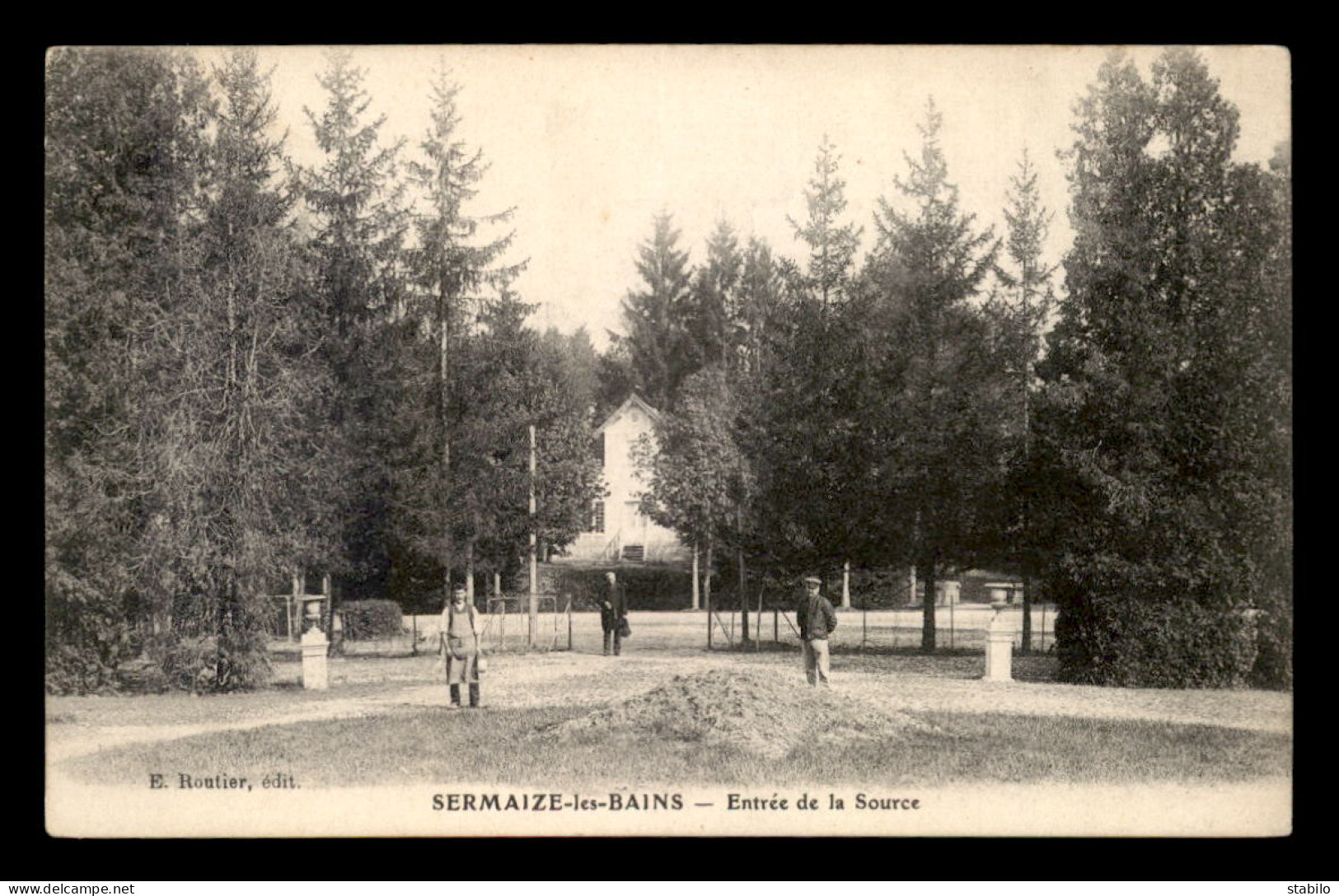 51 - SERMAIZE-LES-BAINS - ENTREE DE LA SOURCE - Sermaize-les-Bains