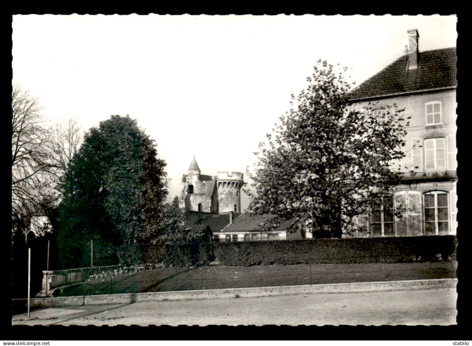 55 - LIGNY-EN-BARROIS - LA TOUR - Ligny En Barrois