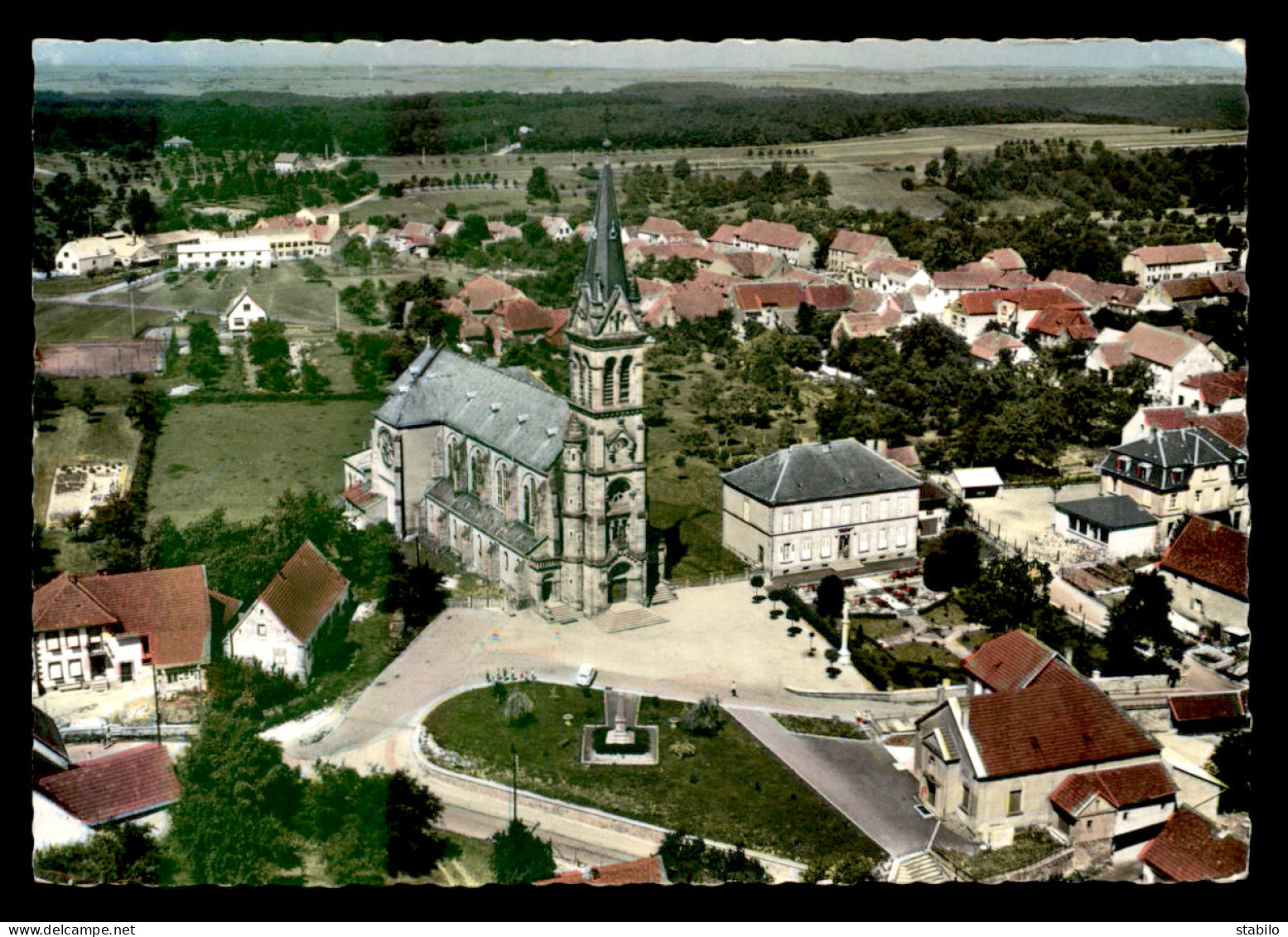 57 - MONTBRONN - VUE AERIENNE - L'EGLISE - Autres & Non Classés