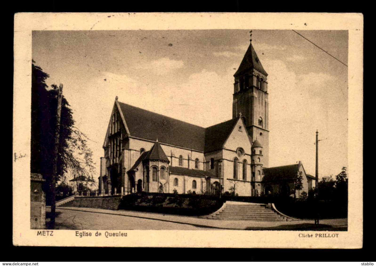 57 - METZ - EGLISE DE QUEULEU - Metz