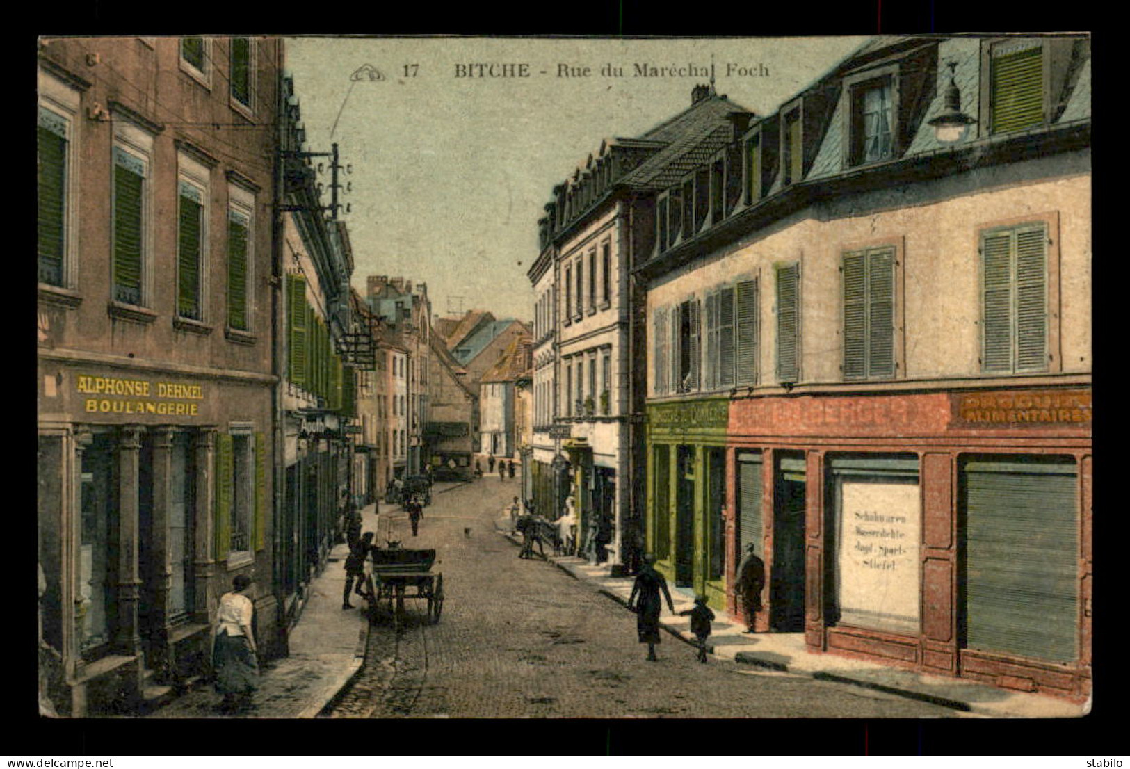 57 - BITCHE - RUE DU MARECHAL FOCH - BOULANGERIE ALPHONSE DEHMEL - CARTE COLORISEE - VOIR ETAT - Bitche